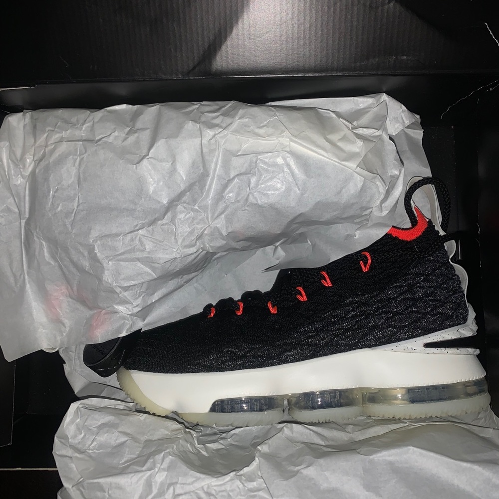 Lebron XV (GS)
